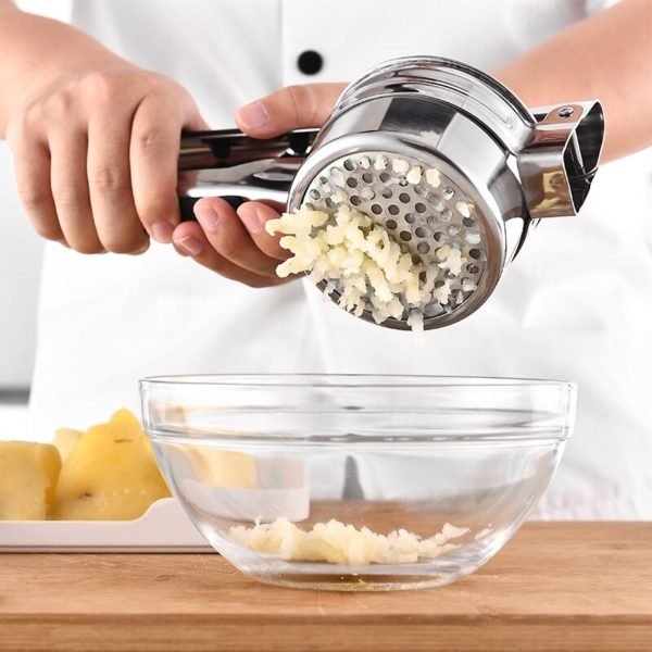 Kitchen Stainless Steel Potato Ricer Set Baby Food Strainer Fruit Masher Food Press with 3 Interchangeable 3