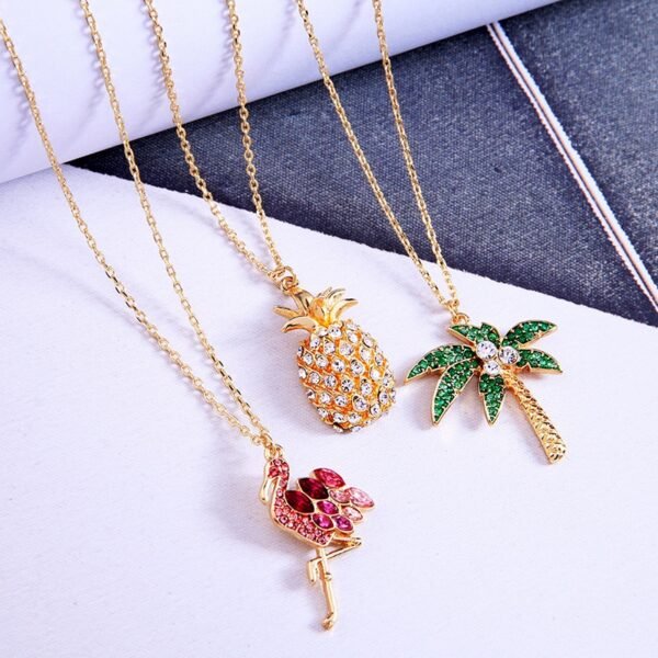 KISS ME Chic Flamingo Pineapple Akee Crystal Pendant Necklace Simple Fashion Women Jewelry Accessories