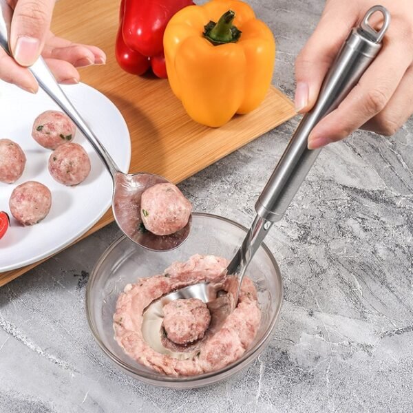 Non Stick Creative Meatball Maker Spoon Meat Baller with Elliptical Leakage Hole Meat Ball Mold Kitchen 4