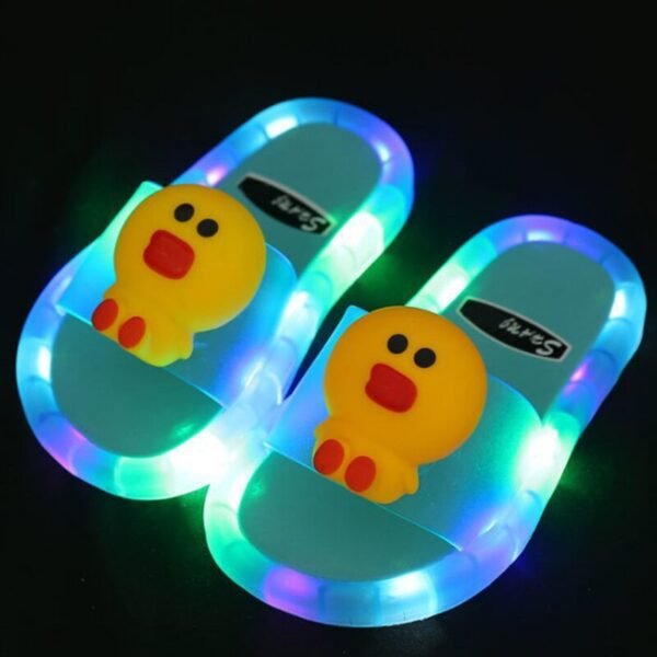 Light Up Slippers Children LED Kids Slippers Baby Bathroom Sandals Kids Shoes for Girl Boys Flip 4