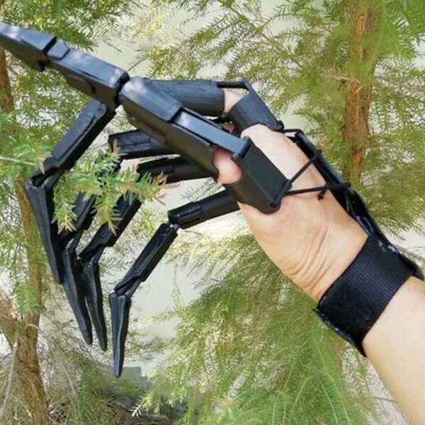 Halloween Scary Props Plastic Skeleton Hands Realistic Life Size Plastic Flexible Joint Hand Bone For Haunted 3