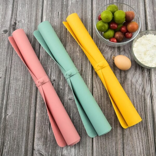 Flexible Silicone Kneading Pad with Buckle Roll Up Receive Dough Rolling Mat Kitchen Tools Innovative Food 1