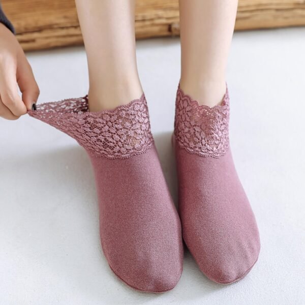 Lilycolor Autumn Winter Warmer Fashion Women Girls Short Socks Cotton Mixed Dralon Lace top Anklet Silicone