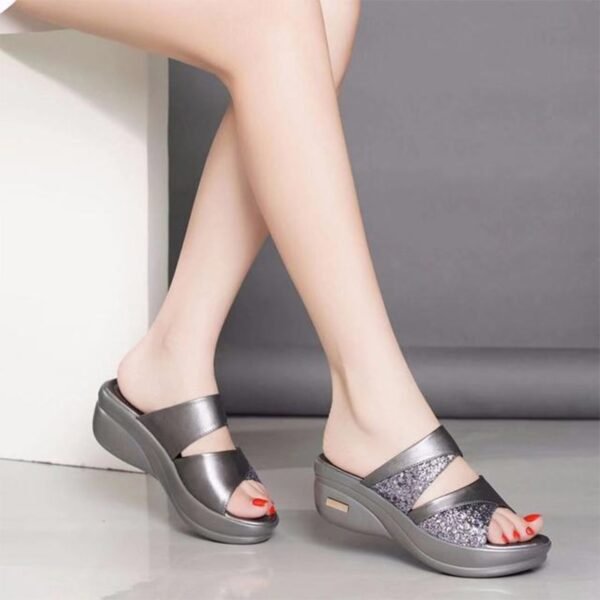 2021 new Women Summer Slippers Ladies Glitter PU Wedges Shoes Female Casual Slingbacks Sandals Comfortable Platform 3